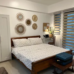 Telly's Across Naia3 Appartement