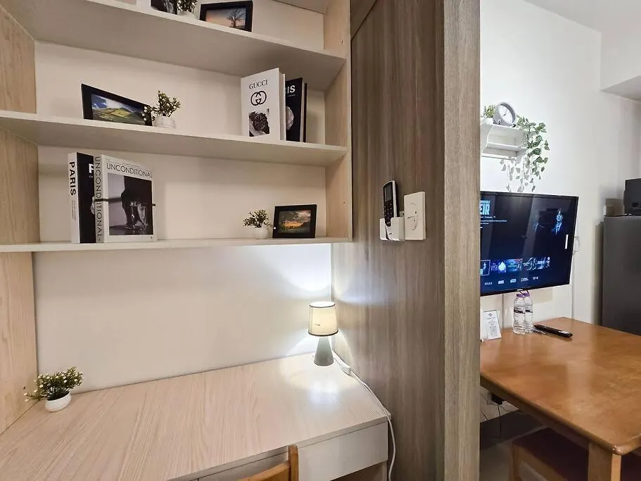 1Br Unit Condotel W/ Balcony Fame Residences -Fm22 Manila