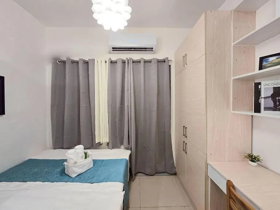 1Br Unit Condotel W/ Balcony Fame Residences -Fm22 Manila Philippines