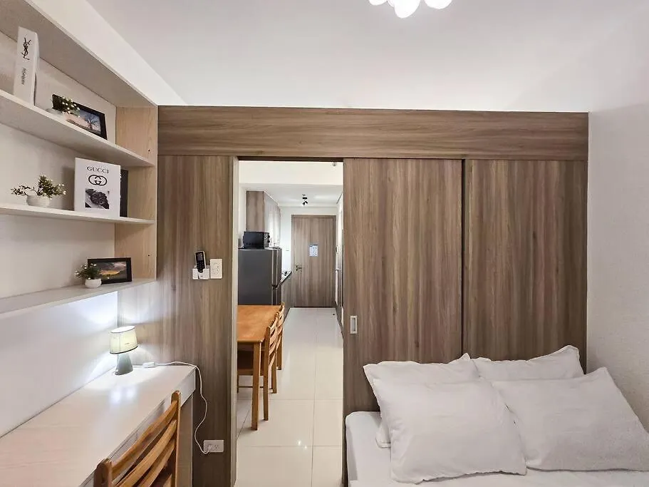 1Br Unit Condotel W/ Balcony Fame Residences -Fm22 Manila