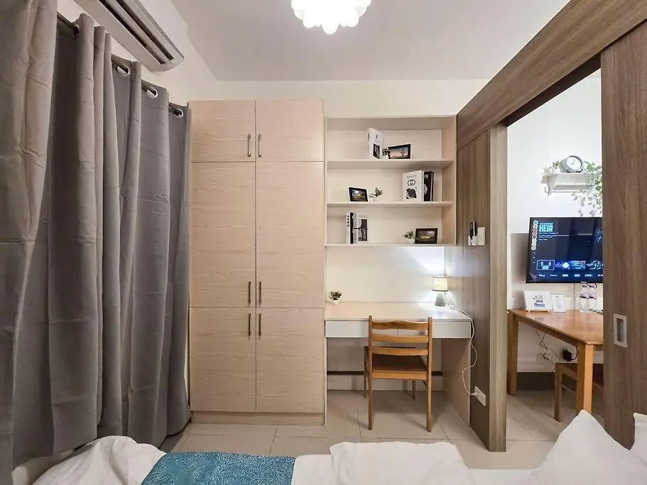 Apartment 1Br Unit Condotel W/ Balcony Fame Residences -Fm22 Manila