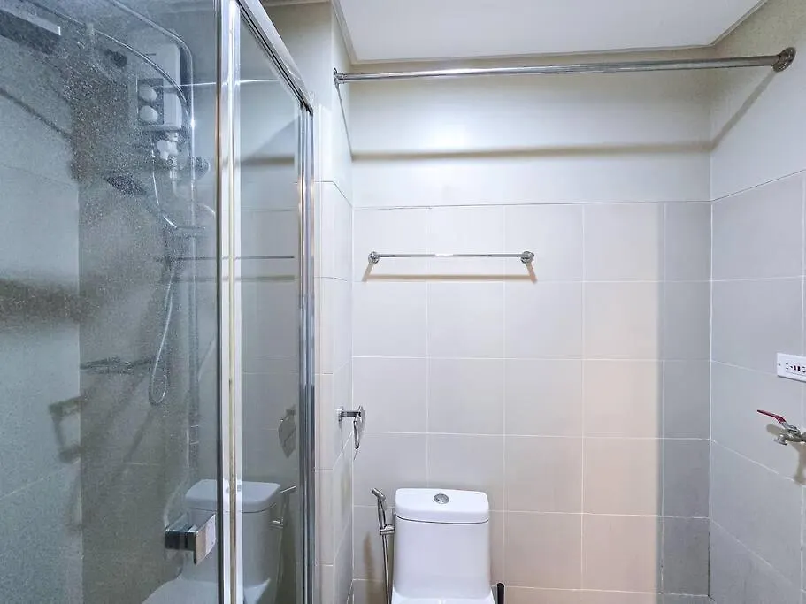1Br Unit Condotel W/ Balcony Fame Residences -Fm22 Manila